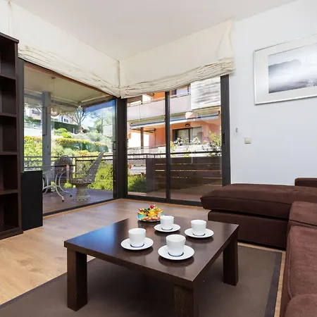 Apartment Lloret Garden By Interhome *